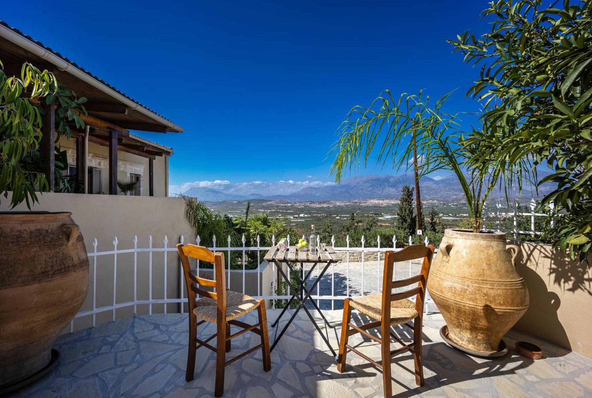 Serenity View - Traditional Village Apartment Kouses ภายนอก รูปภาพ