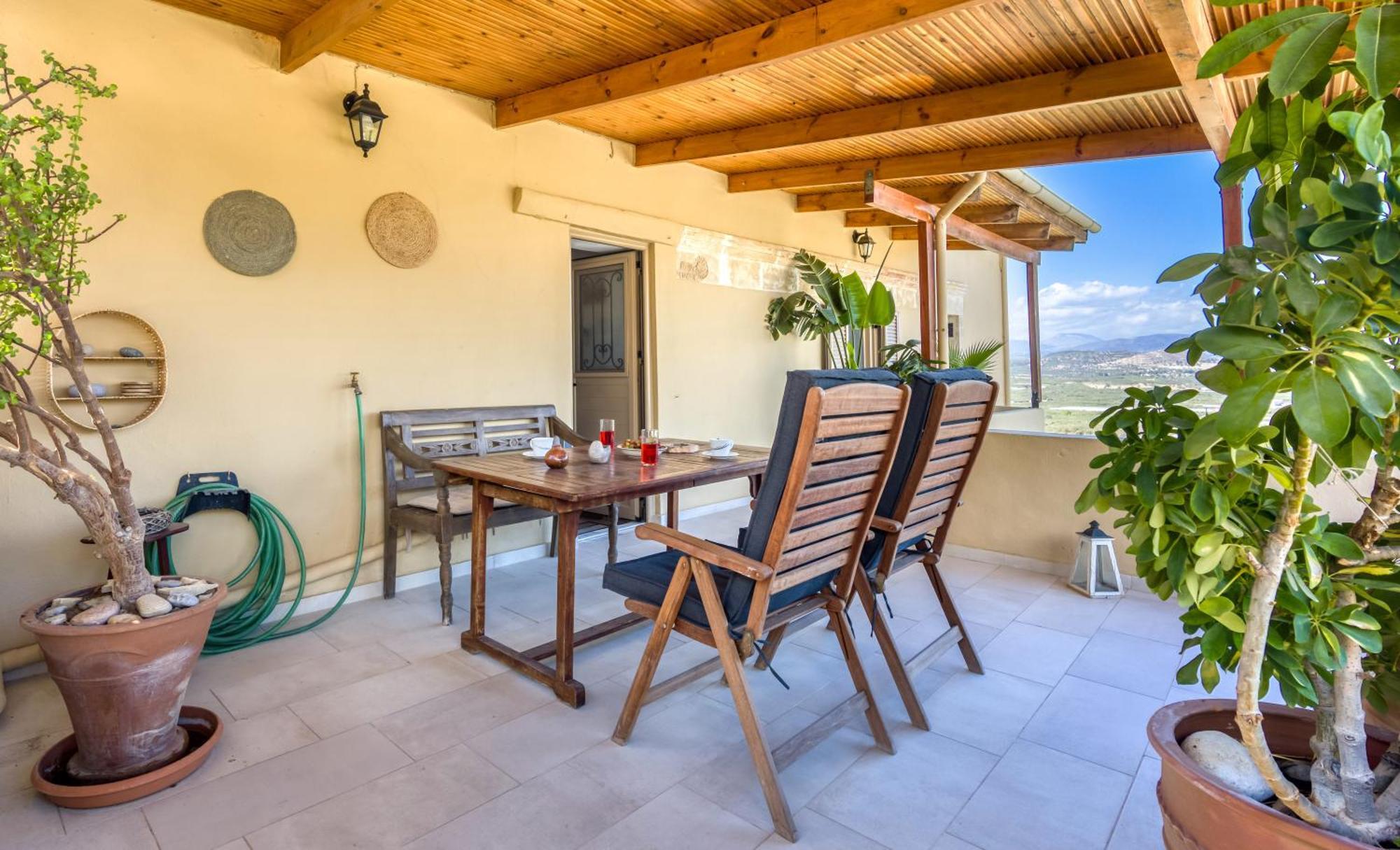 Serenity View - Traditional Village Apartment Kouses ภายนอก รูปภาพ