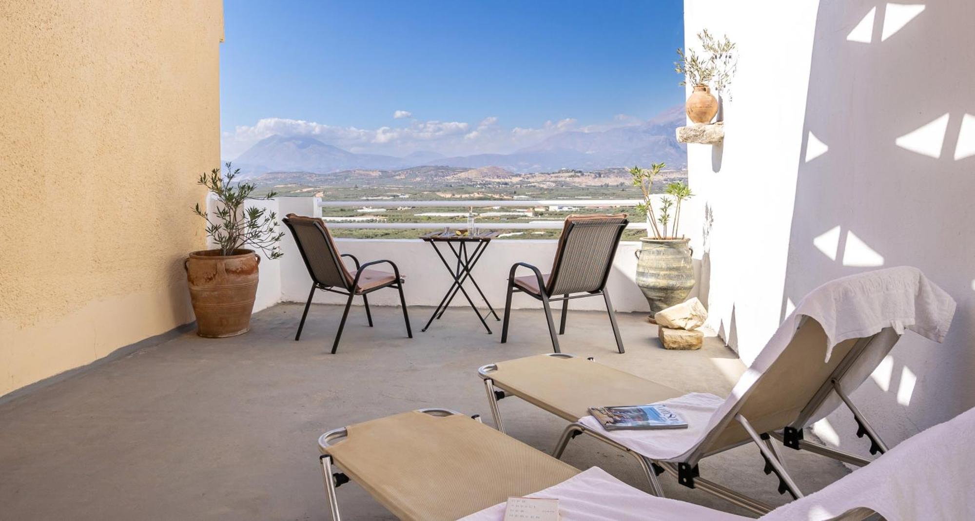 Serenity View - Traditional Village Apartment Kouses ภายนอก รูปภาพ