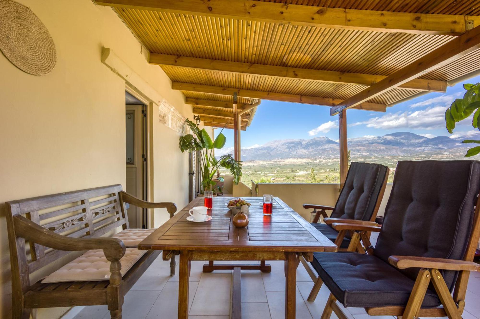 Serenity View - Traditional Village Apartment Kouses ภายนอก รูปภาพ